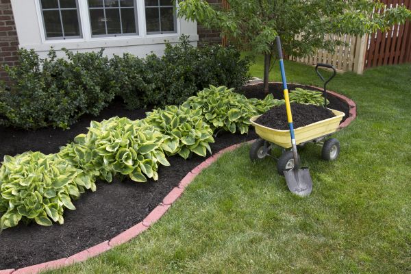Landscape Mulching in Cherry Hill